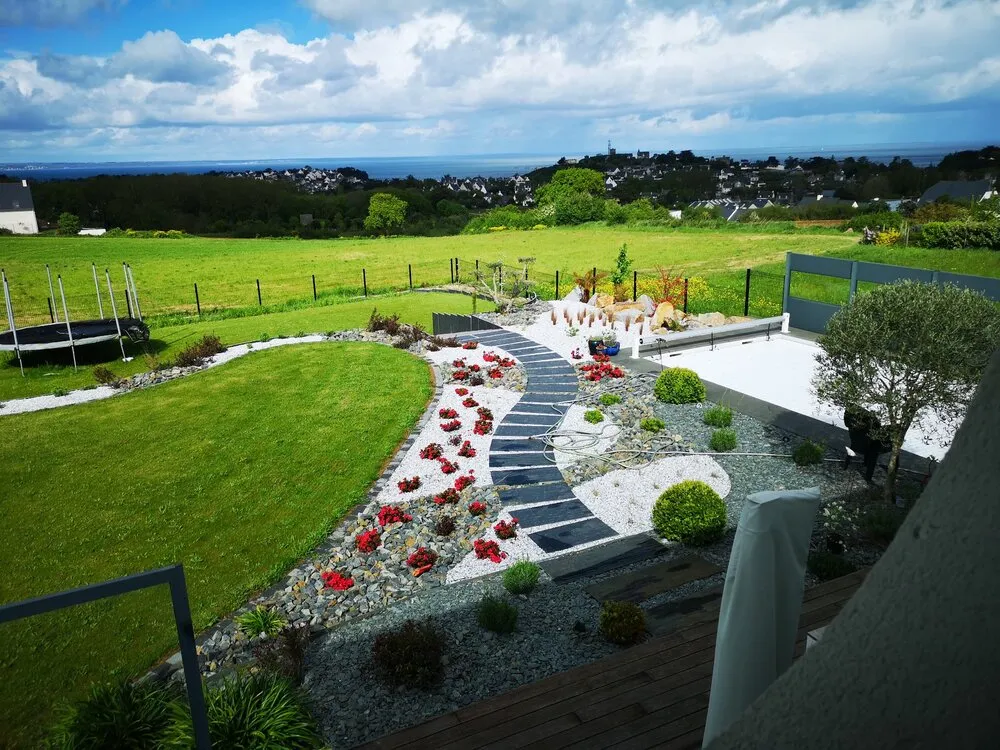 Aménagement paysager extérieur à Pléneuf-Val-André